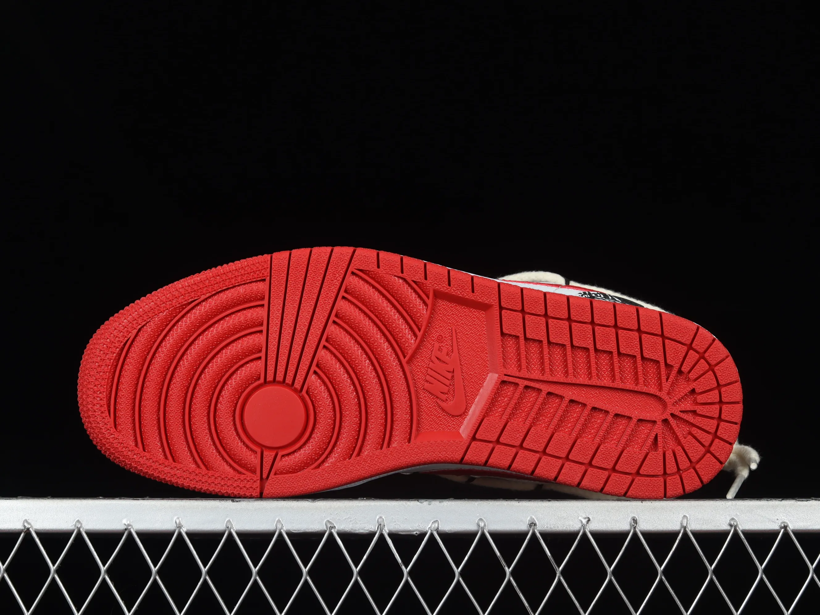 All categories Air Jordan Jordan series basketball shoes Air Jordan 1 Low Air Jordan 1 Low AJ1 Joe 1 customized version Vibe flavor deconstruction sports culture basketball shoes DC0774-840